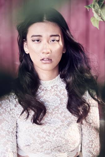 Make up and Hair: Meghna Mukherjee // Style: Mira Pesonen // Model: Yilin/Paparazzi