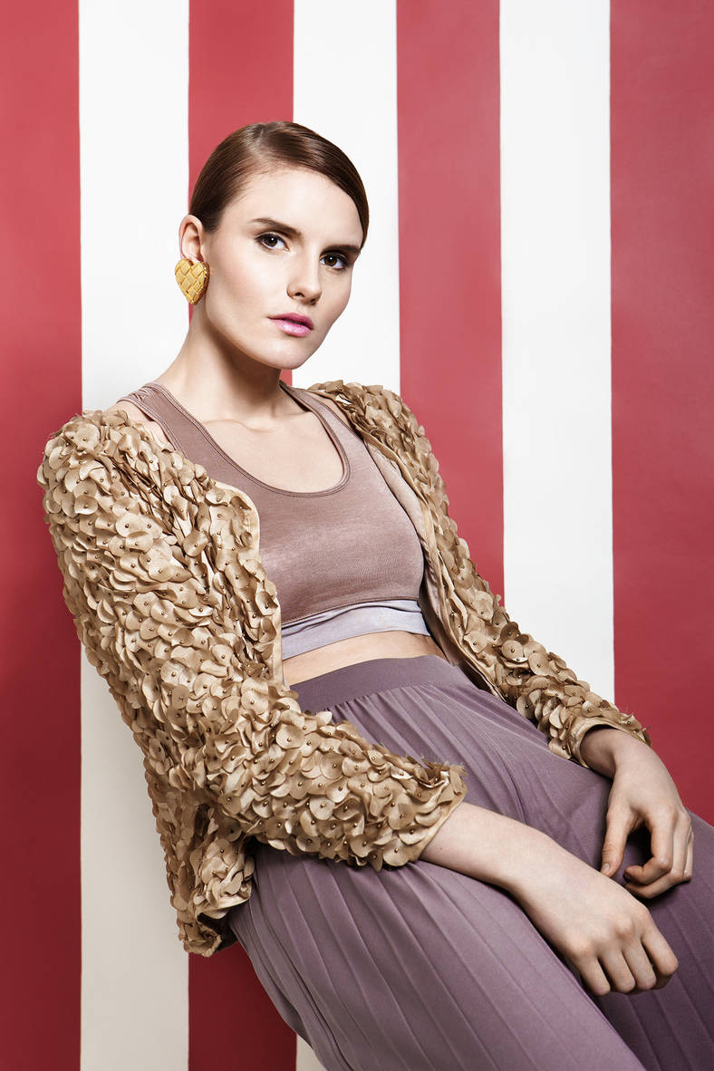 Style: Jenna Andelin  // Model: Milla/Fondi // Make up: Meghna Mukherjee // Hair: Paavo Rosberg 